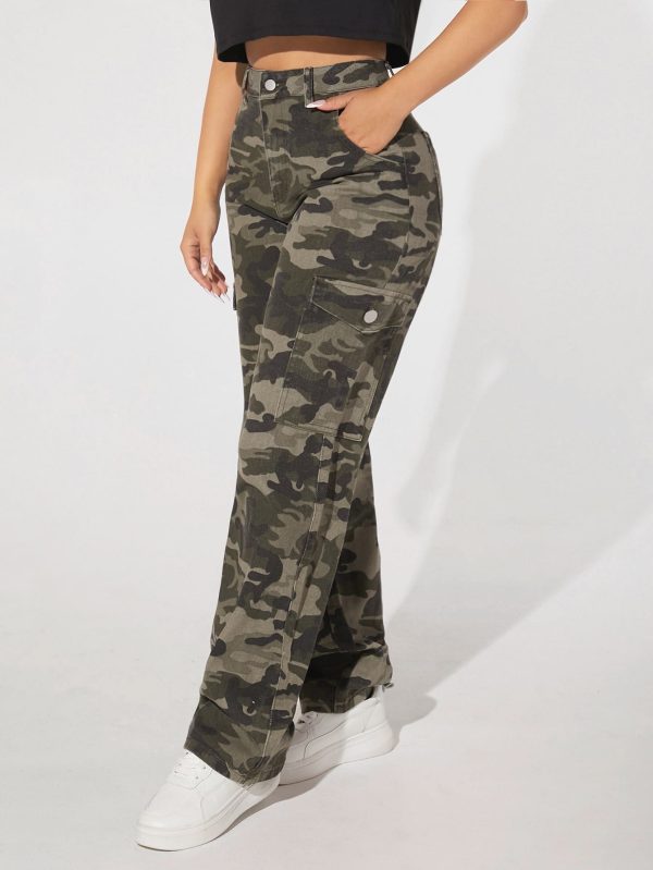 Camo Print Flap Pocket Cargo Jeans