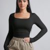 Square Neck Ruched Side Spring Women Outfit Black Tee