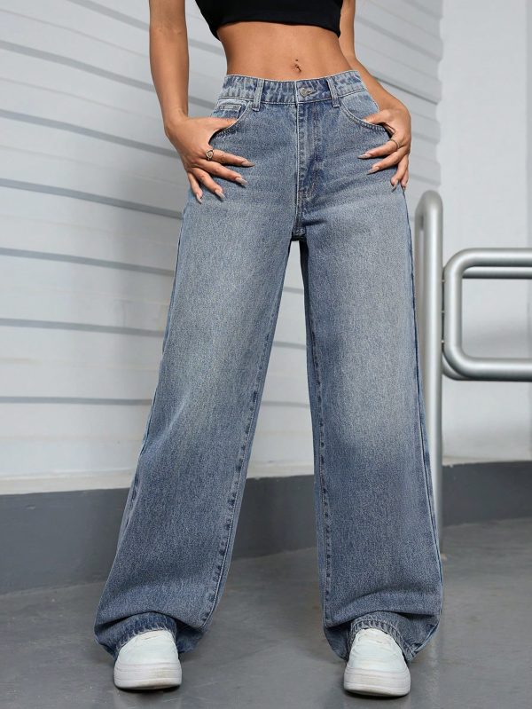Ladies' Casual Straight Leg Jeans For Everyday Wear