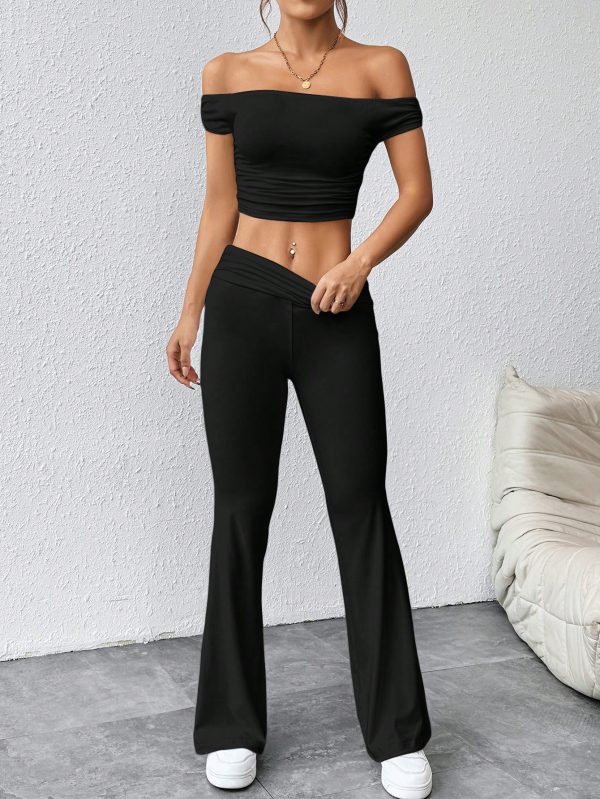 Women's Solid Color Pleated Off Shoulder Cropped T-Shirt And Flare Pants Two-Piece Set