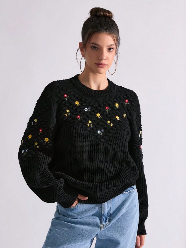 WOMEN FLOWER EMBRODERY FANCY SWEATER