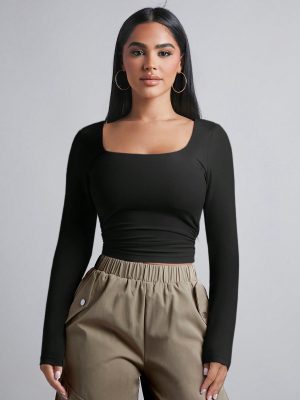 Square Neck Ruched Side Spring Women Outfit Black Tee