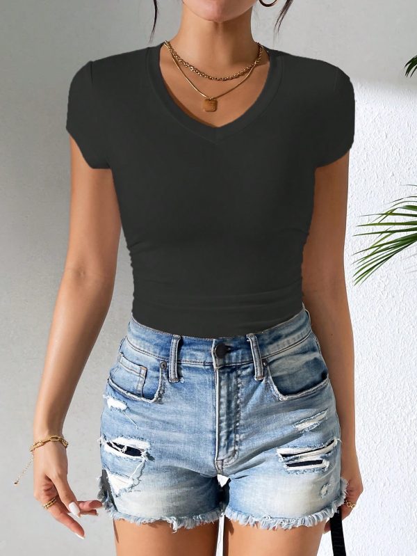 Women's Casual Top With V-Neckline And Cinched Waist