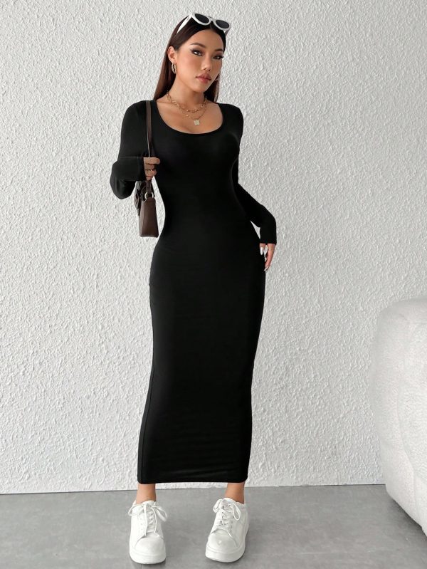Women's Round Neck Black Dress