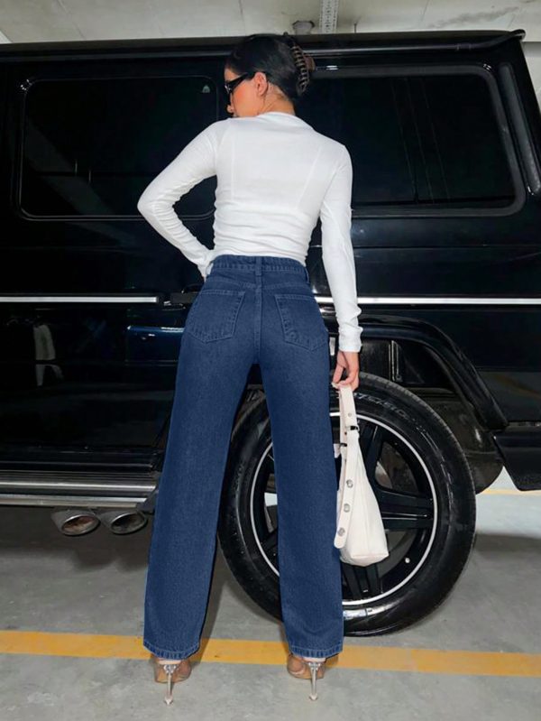 Women's Straight Jeans